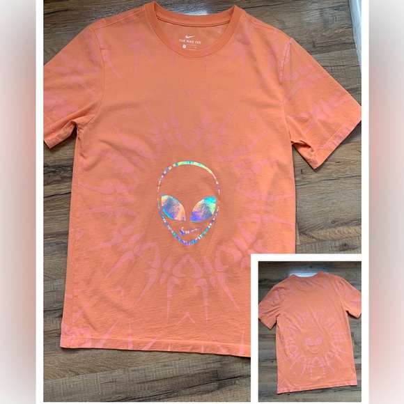 Nike Other - 👽Nike The Swoosh is Out There  Reflective Hologram Alien👽Head Tee Shirt Size-S
